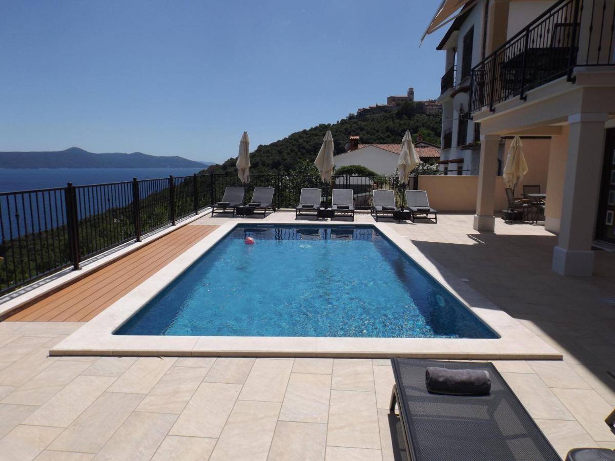 Apartments Villa Elma Moscenicka Draga Exterior photo
