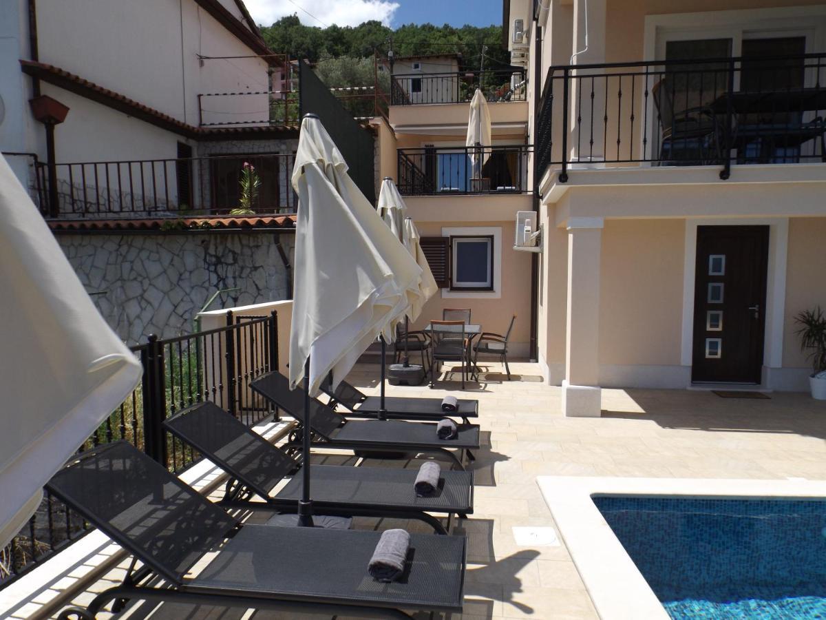 Apartments Villa Elma Moscenicka Draga Exterior photo